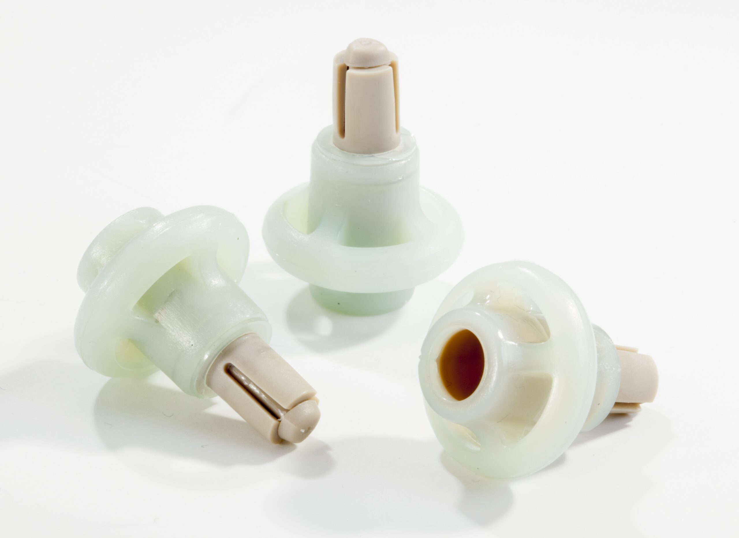 NMC_RP1750_S-LRingPost_1